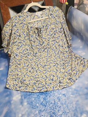 AB Studio Blue and Yellow Floral Tie-Front Blouse